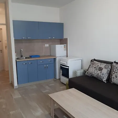 Apartment John's *